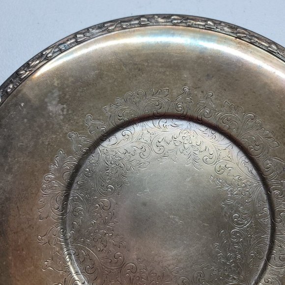 Vintage WMA Rogers MeadowBrook Silver Plate Round 10 Inch Serving Platter - Picture 3 of 15